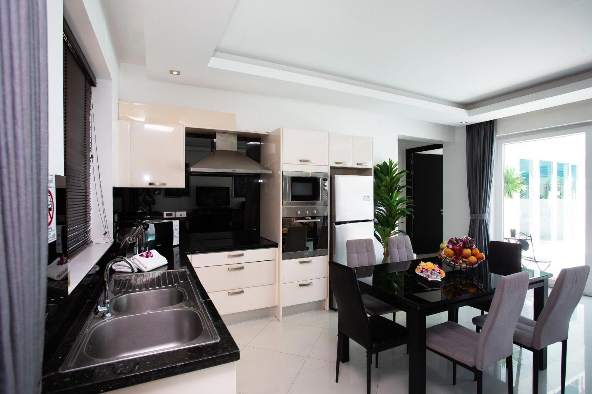 Premium Pool Villa Pattaya Pantai Jomtien Bagian luar foto