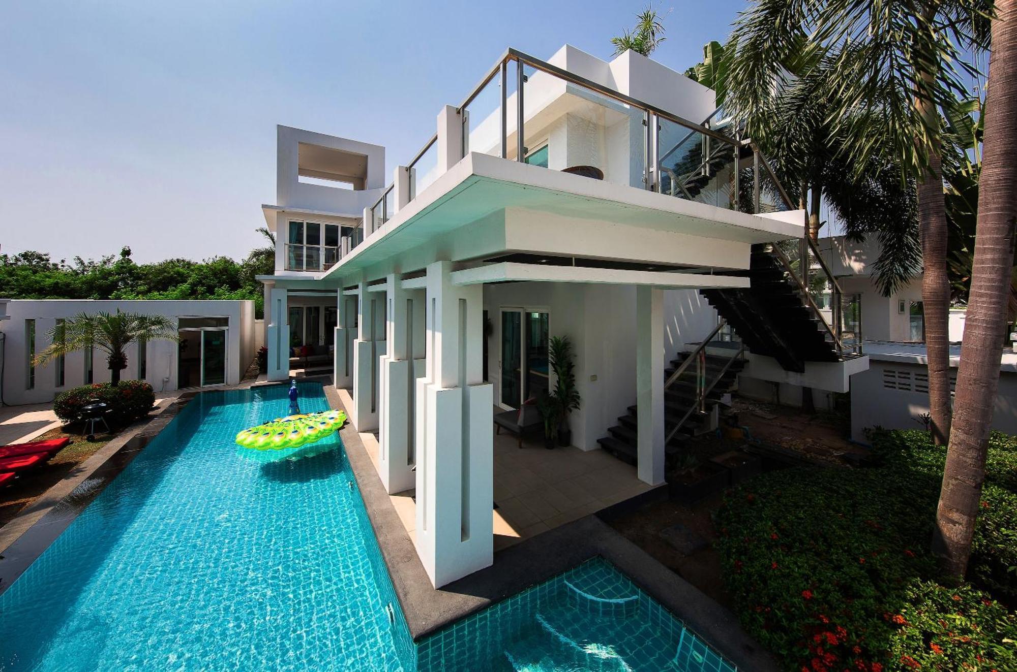 Premium Pool Villa Pattaya Pantai Jomtien Bagian luar foto