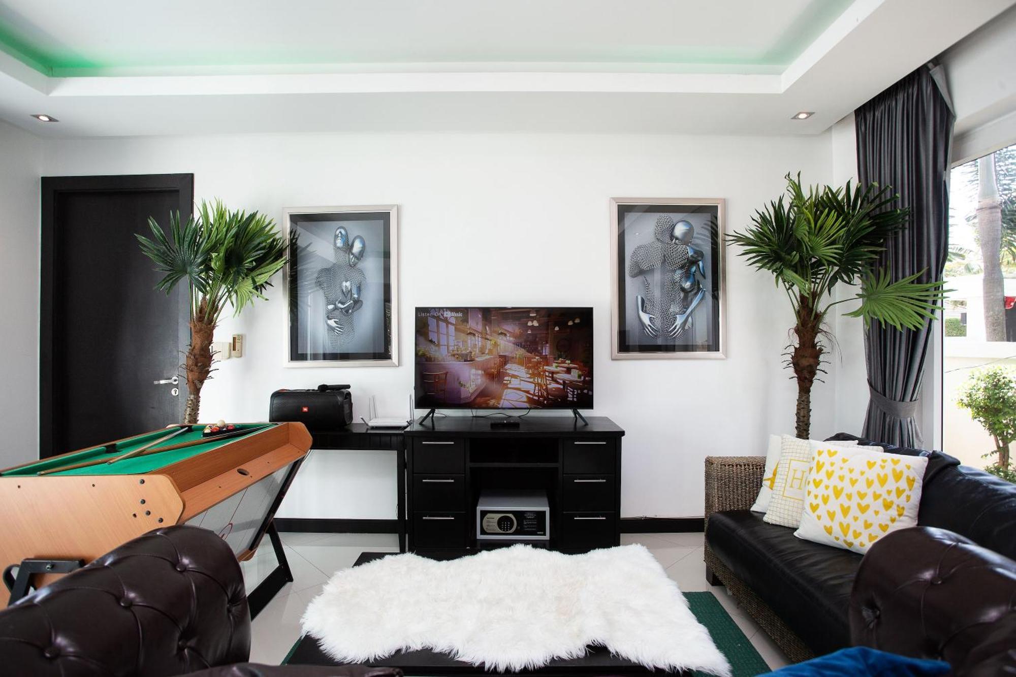 Premium Pool Villa Pattaya Pantai Jomtien Ruang foto