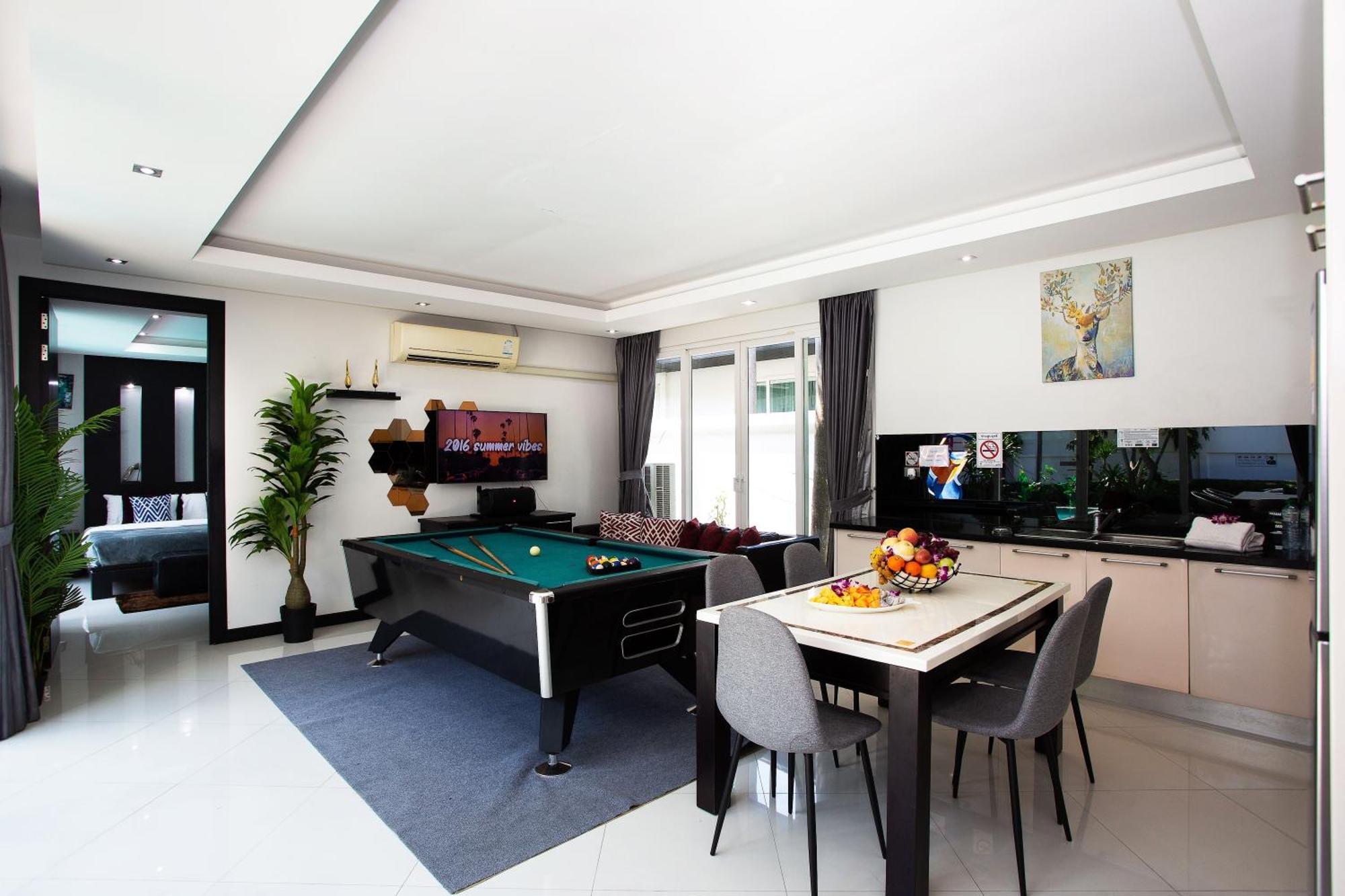 Premium Pool Villa Pattaya Pantai Jomtien Ruang foto