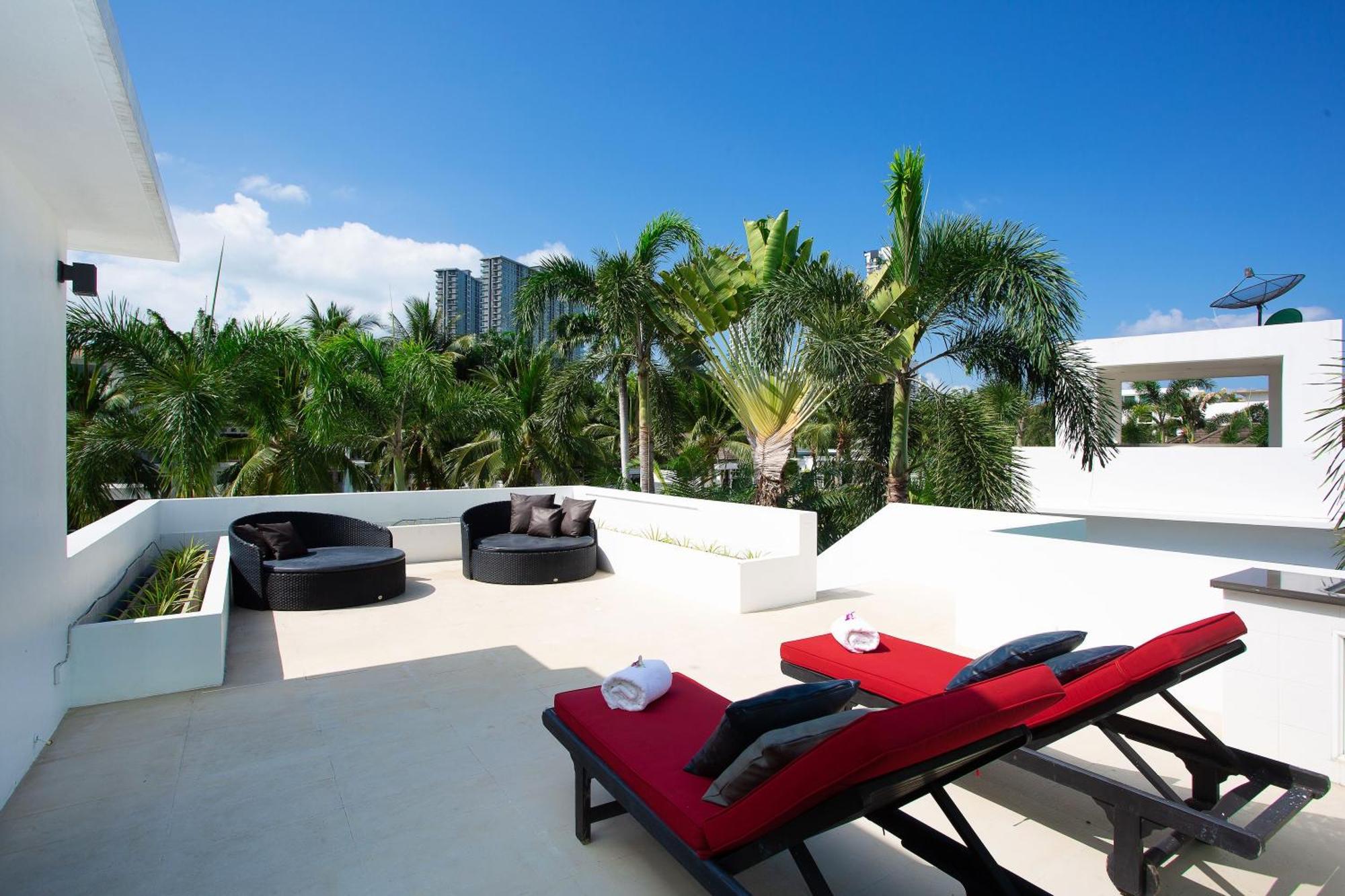 Premium Pool Villa Pattaya Pantai Jomtien Ruang foto