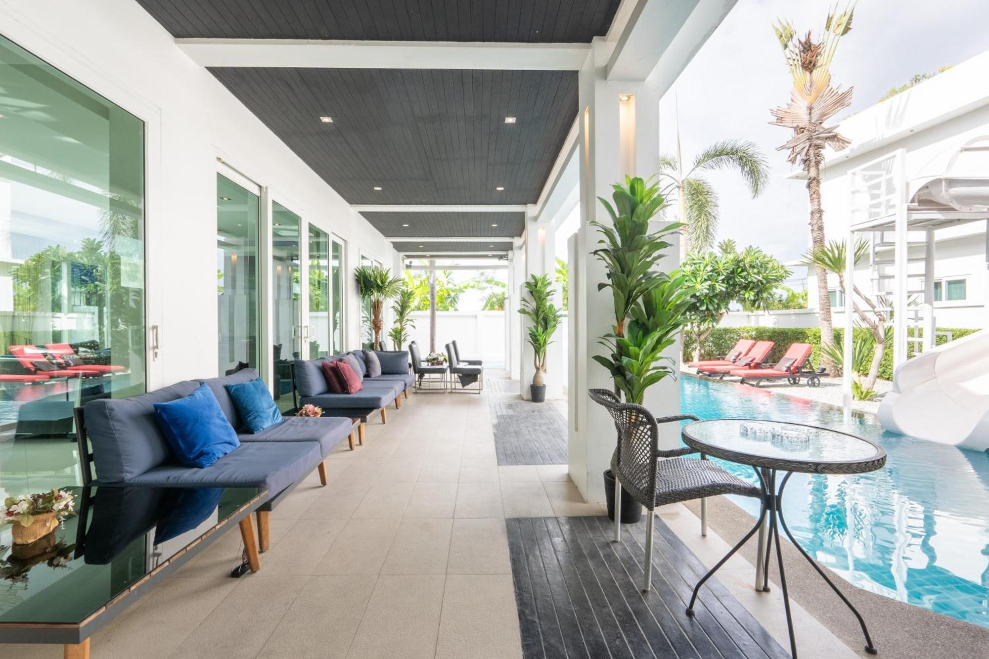 Premium Pool Villa Pattaya Pantai Jomtien Bagian luar foto