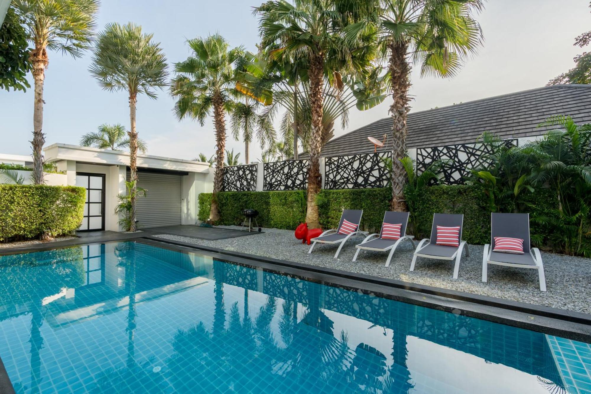 Premium Pool Villa Pattaya Pantai Jomtien Bagian luar foto